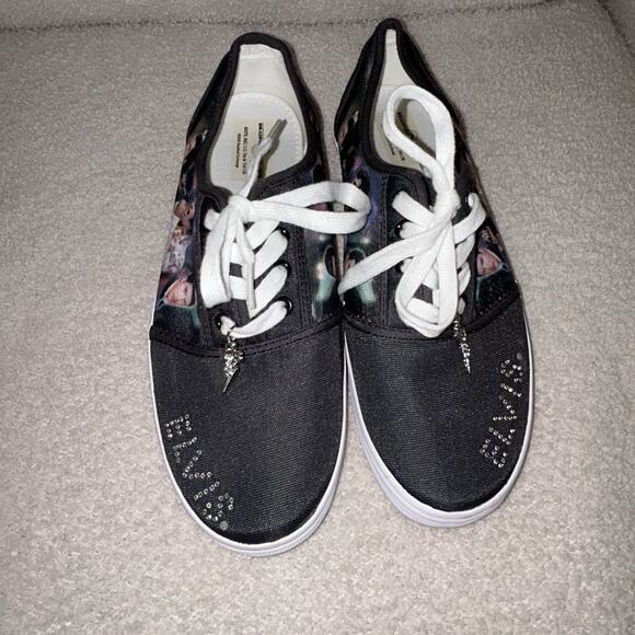 Vintage Bradford Exchage 1990 Elvis Presley Canvas Sneaker Shoes - Picture 7 of 8